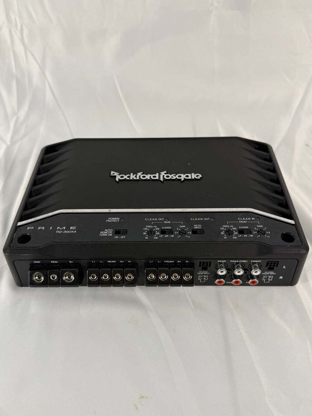 Rockford Fosgate R2-300X4 Prime 300-Watt 4-Channel Class D Amplifier